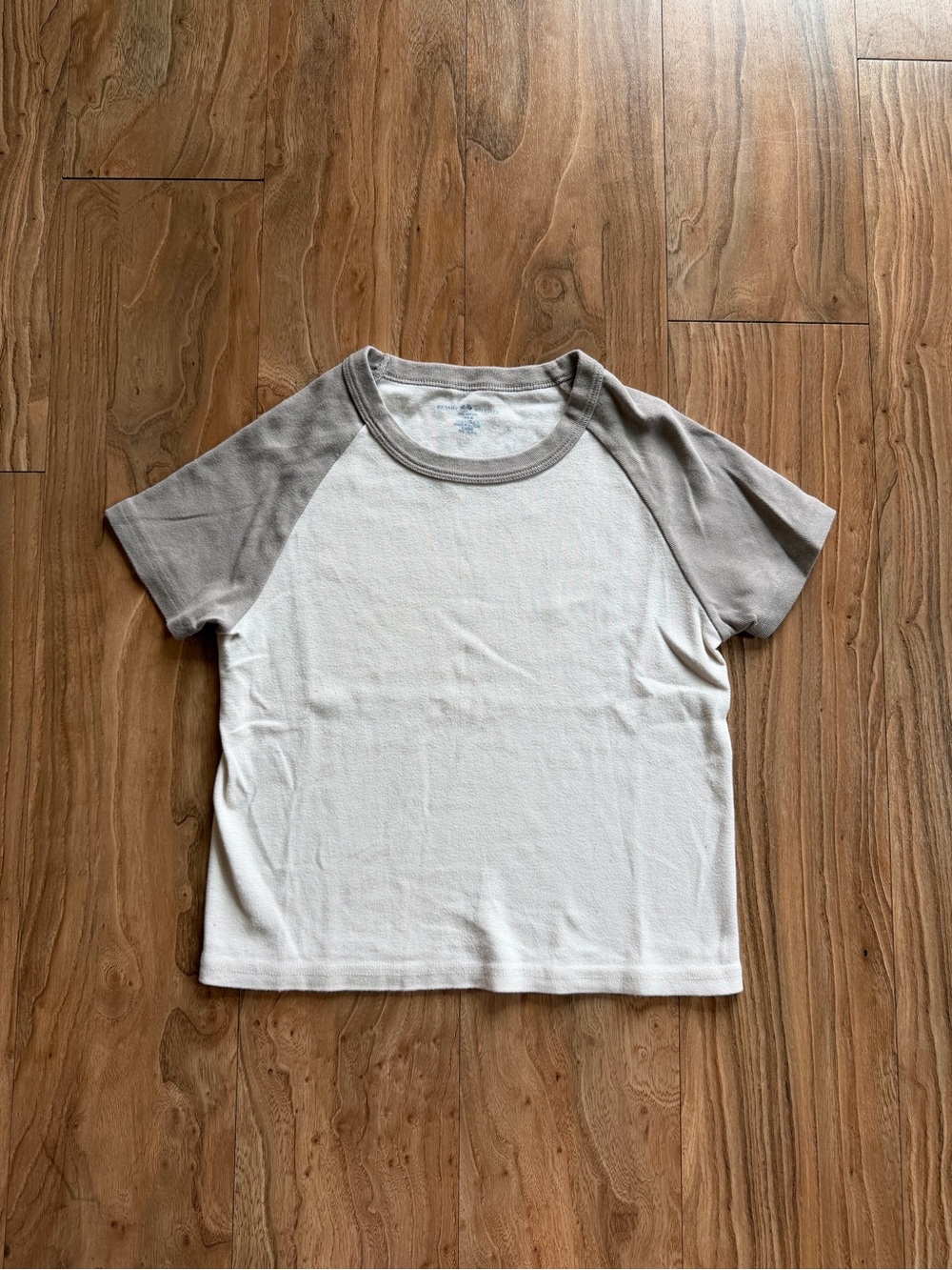 Brandy Melville Bella top